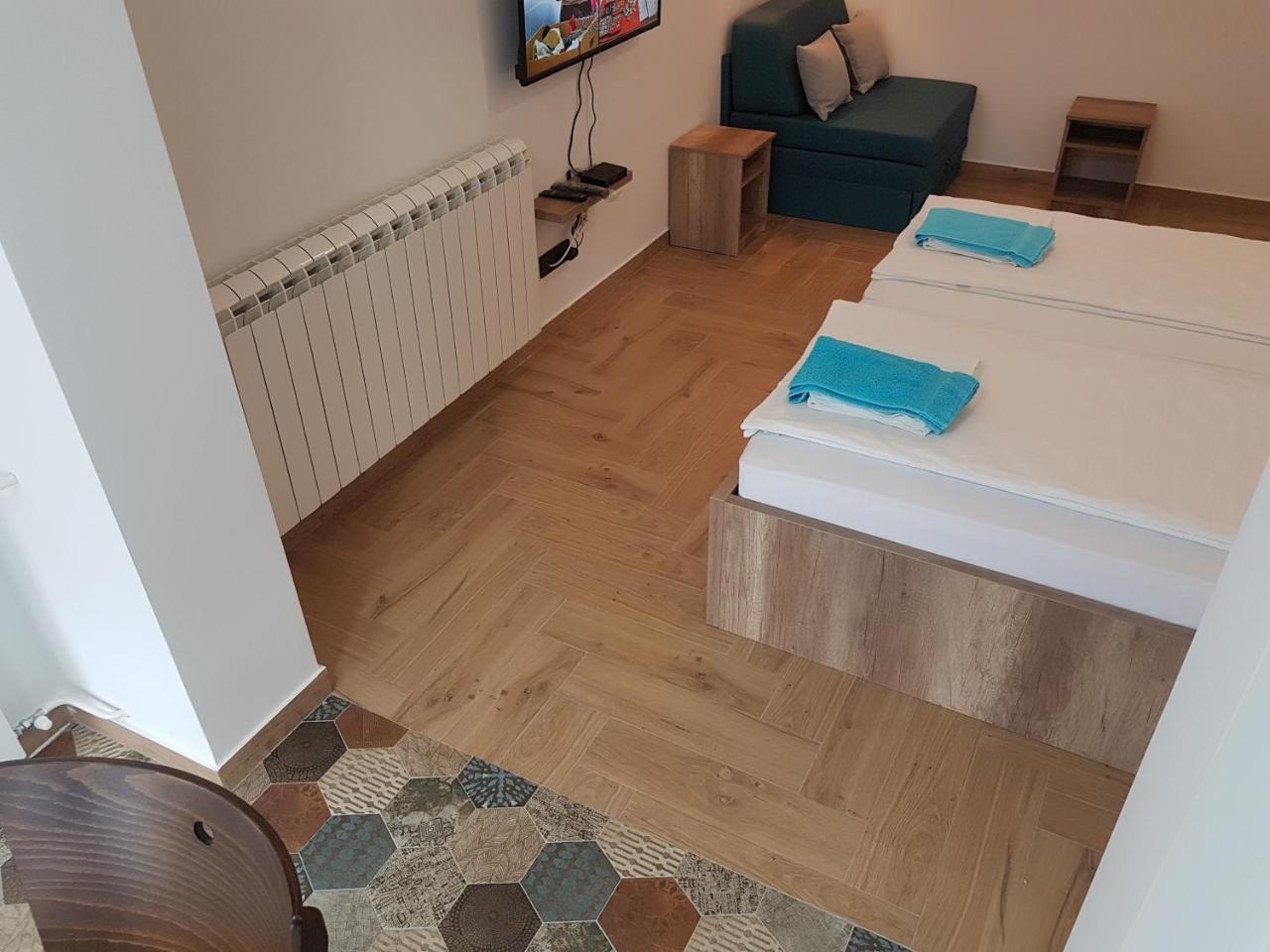 Apartman Simic 2 Valjevo Exteriör bild