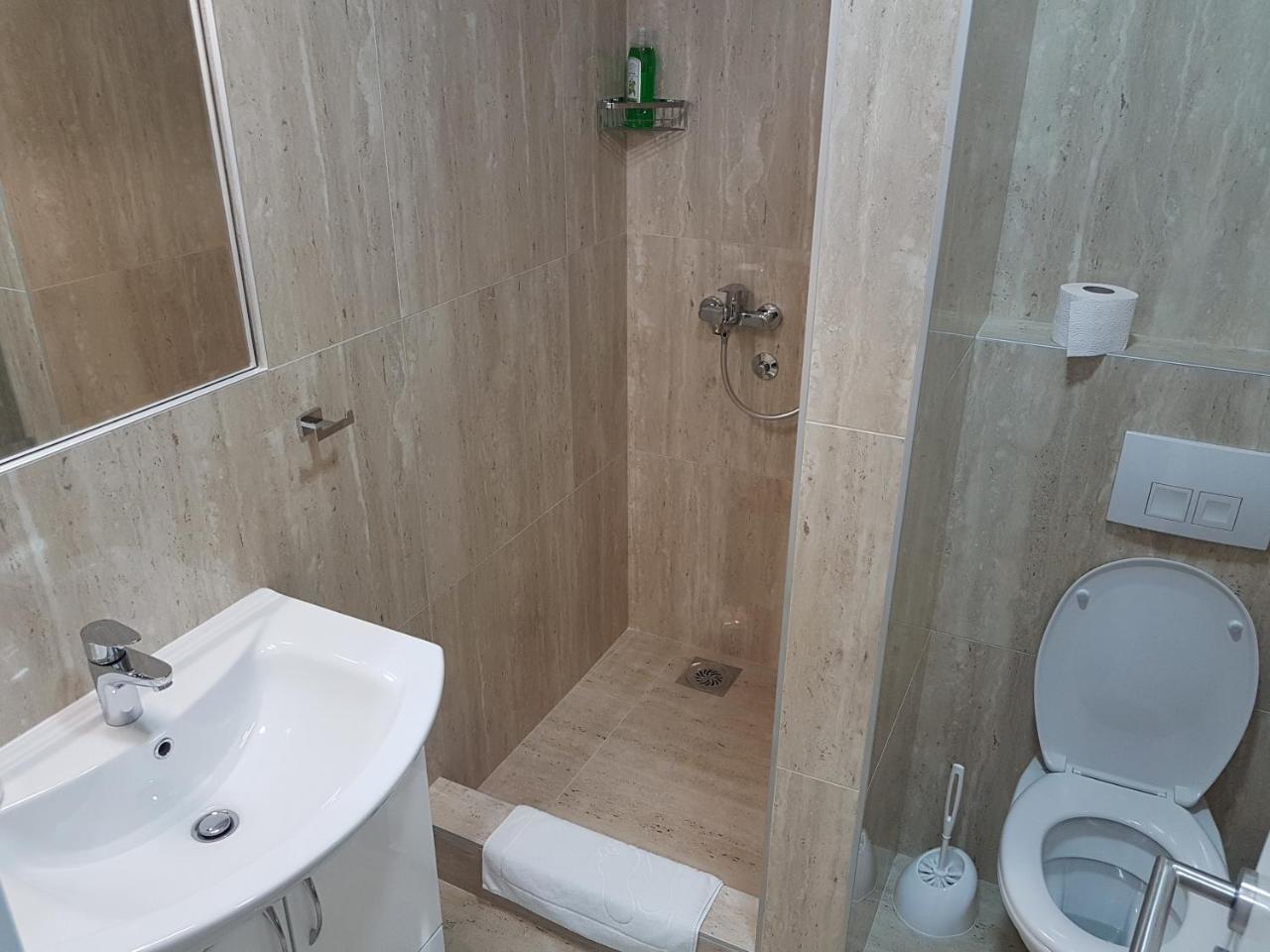 Apartman Simic 2 Valjevo Exteriör bild